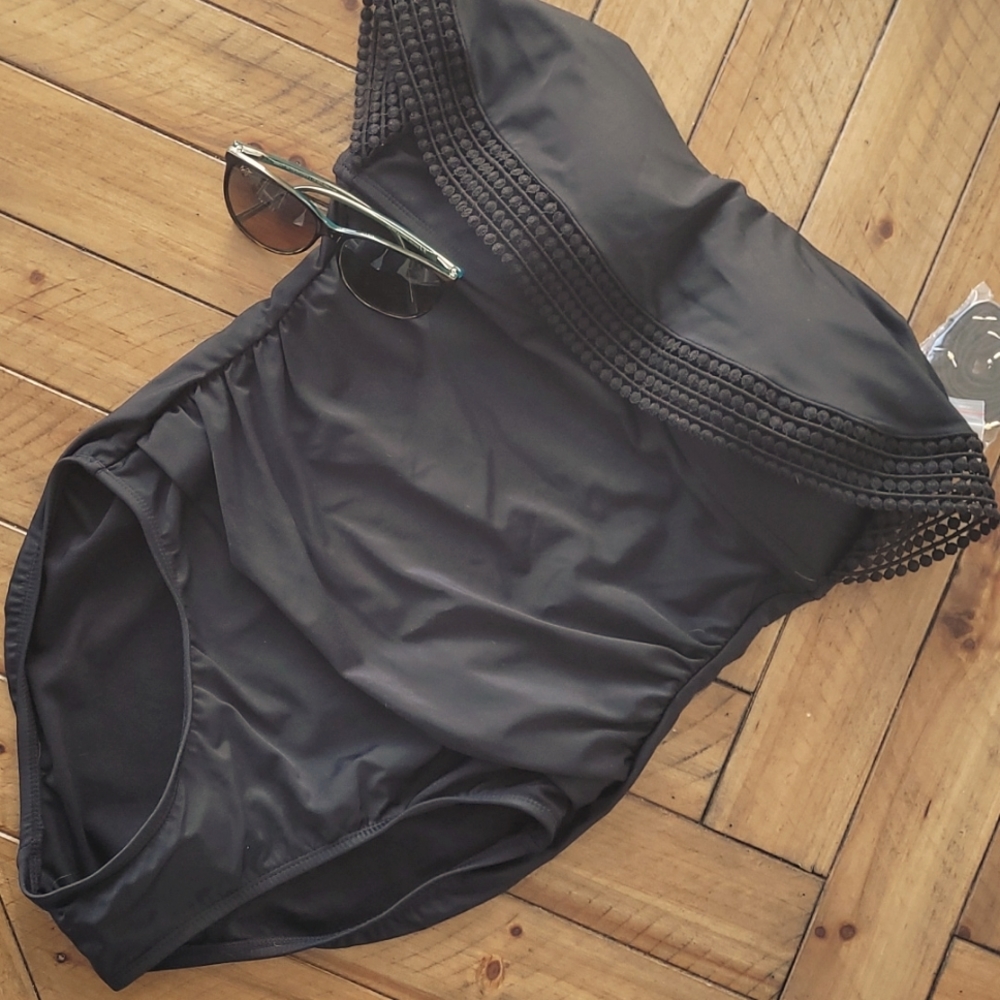 NWT Kona Sol One-Piece Swimsuit